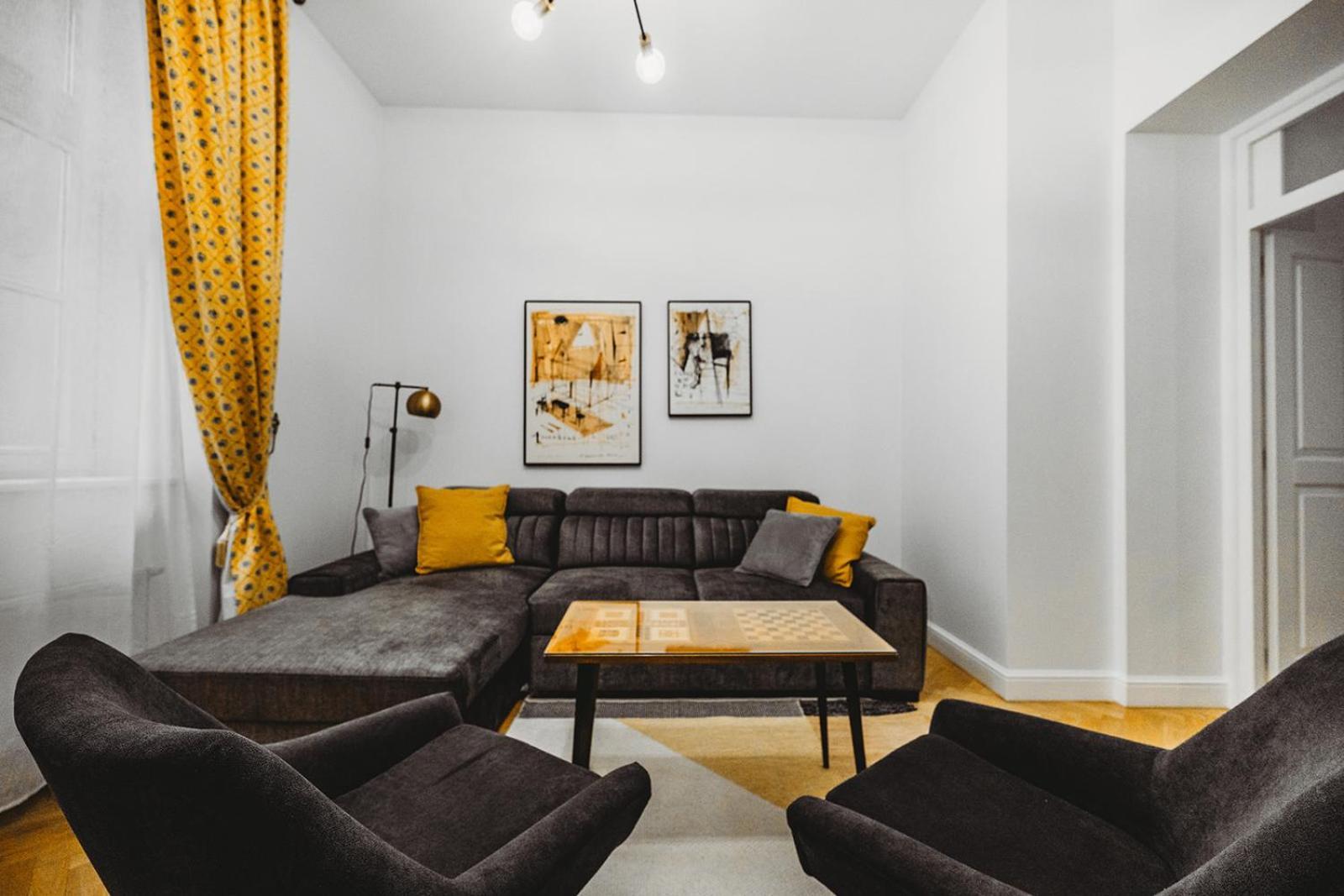Apartament Antique Old Town *
